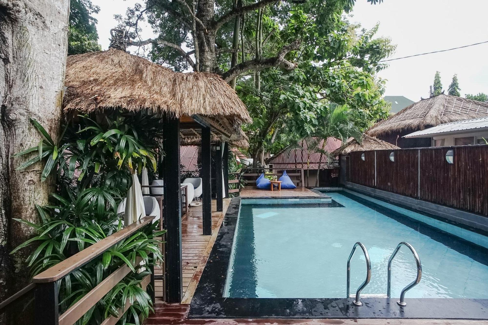 Kampung 168 Hotel Jimbaran  Exterior photo